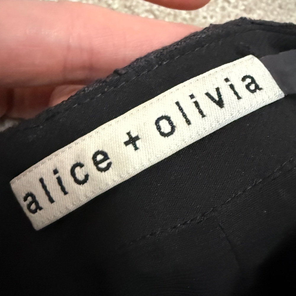 Alice and Olivia Keira Midi Skirt with Embroidery size 10 Beautiful Condition - Picture 4 of 12